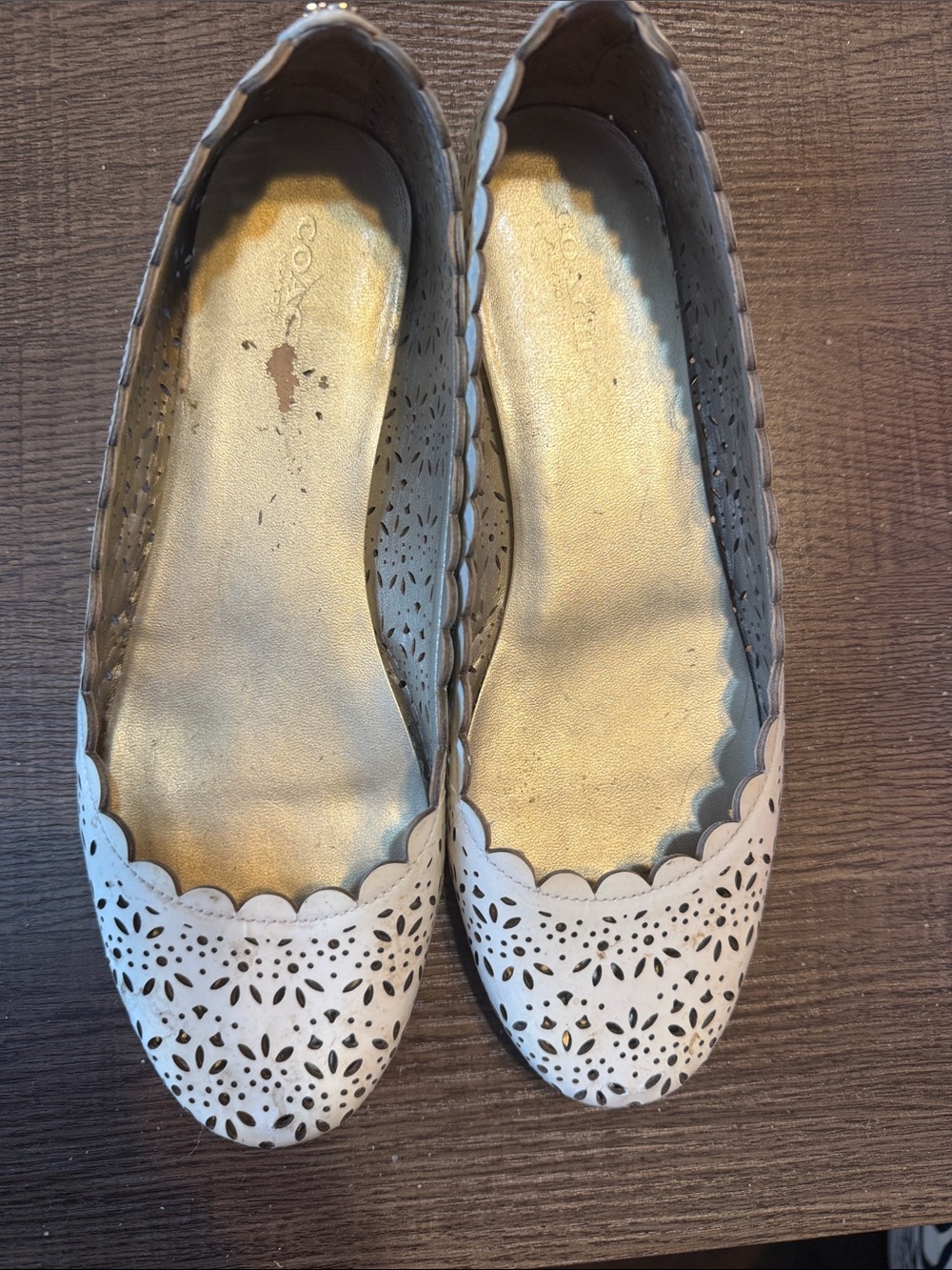 Coach White Laser-Cut Scallop Edge Ballet Flats